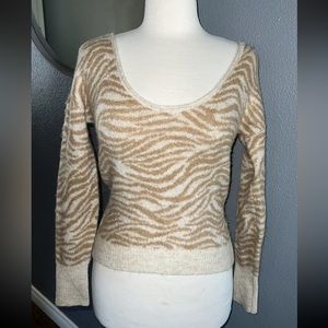 Abercrombie & Fitch zebra sweater